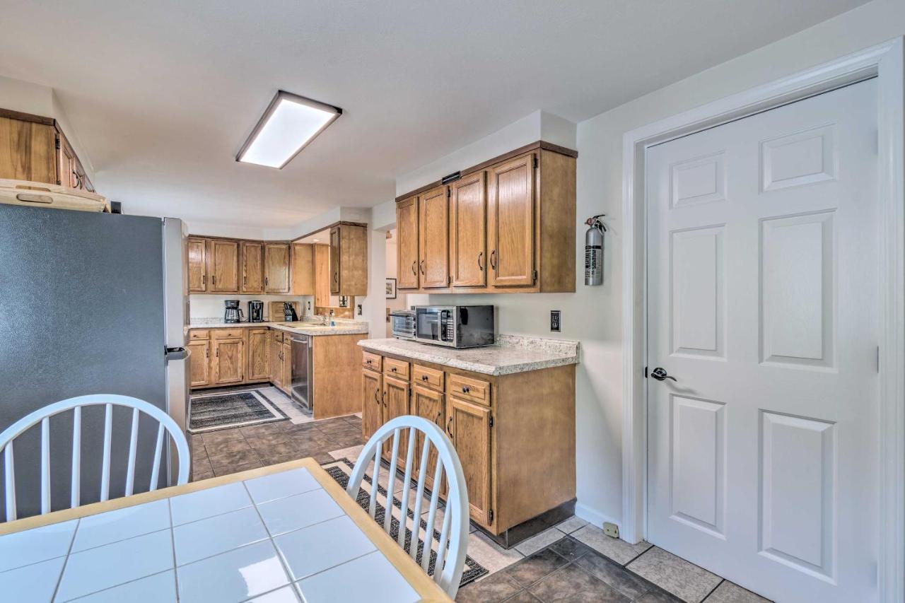 Watkins Glen Lakeview Cottage With Waterfall! Eksteriør bilde